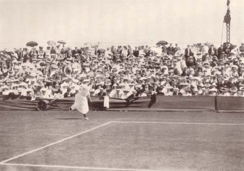 WIMBLEDON, 1905: MISS MAY SUTTON WINNING THE LADIES' CHAMPIONSHIP FOR THE FIRST TIME. SHE BEAT MISS DOUGLASS IN THE CHALLENGE ROUND.